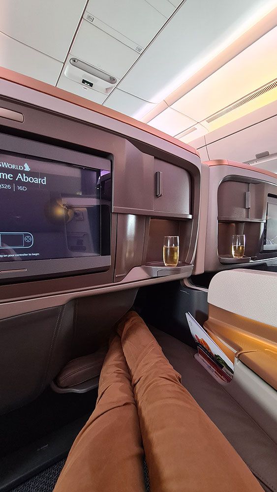 Fussablage in der Business Class von Singapore Airlines im A350