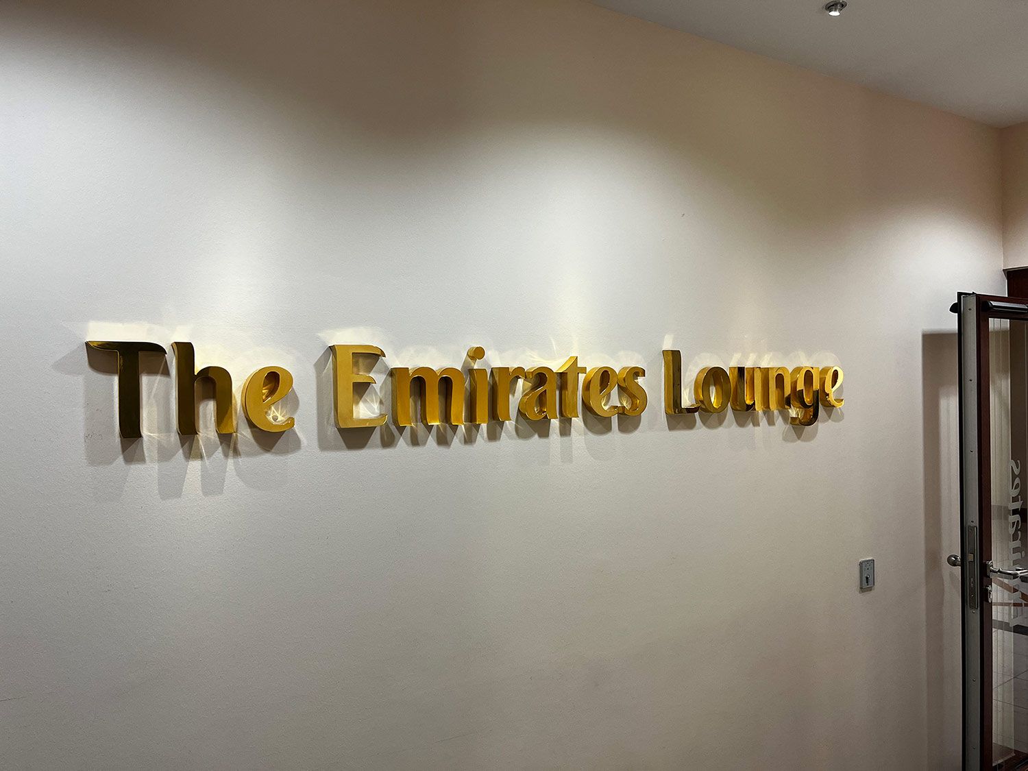 Emirates Business Lounge Düsseldorf - Willkommen