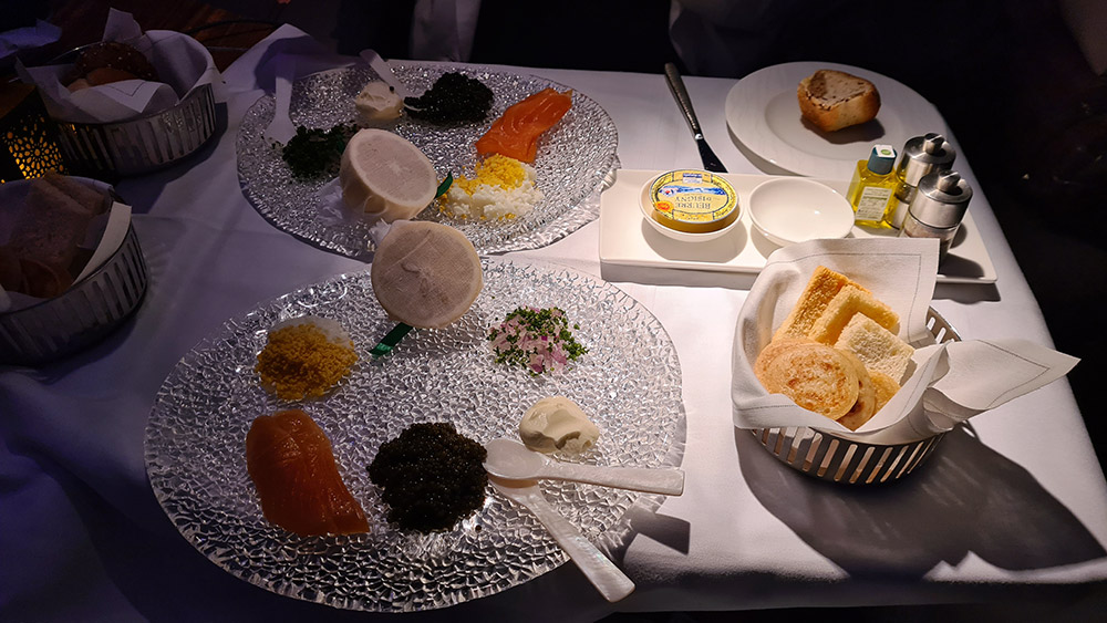 Kaviar als Vorspeise in der Qatar Airways First Class